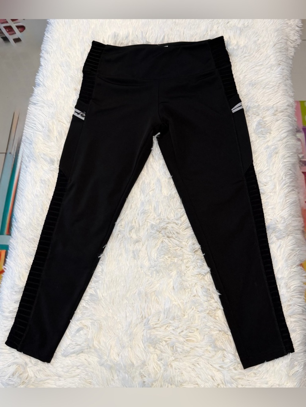 Girls' Black Performance Leggings with Side Detail